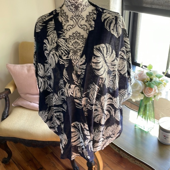 Belle by Kim Gravel Sweaters - 💙 BELLE BEACH by Kim Gravel 💙